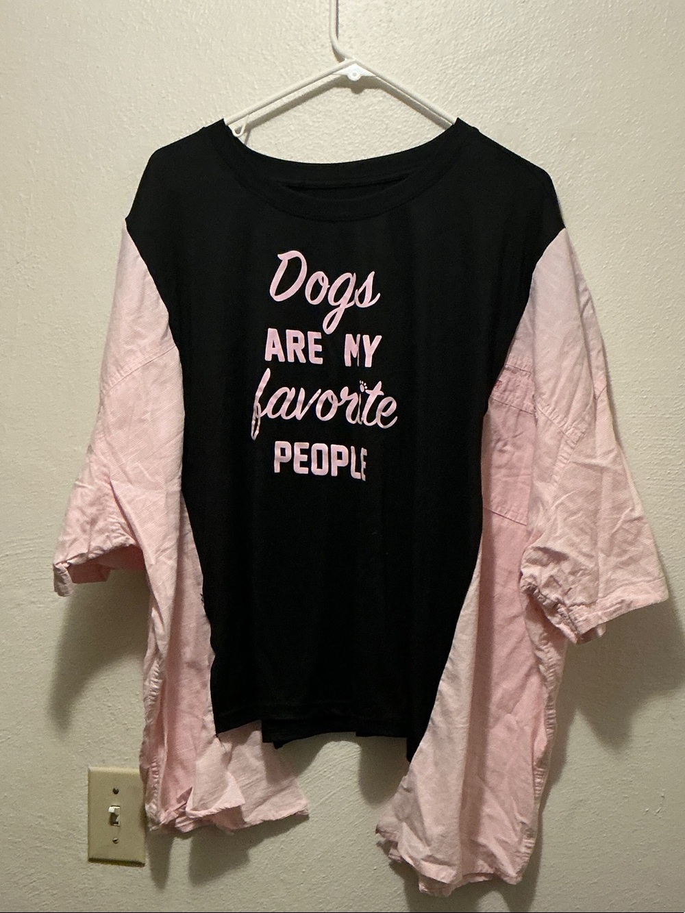Women’s Dogs Are My Favorite People Graphic Dog Lover Tee - Black & Light Pink